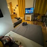 Charmant appartement climatisé aux pieds de la cité